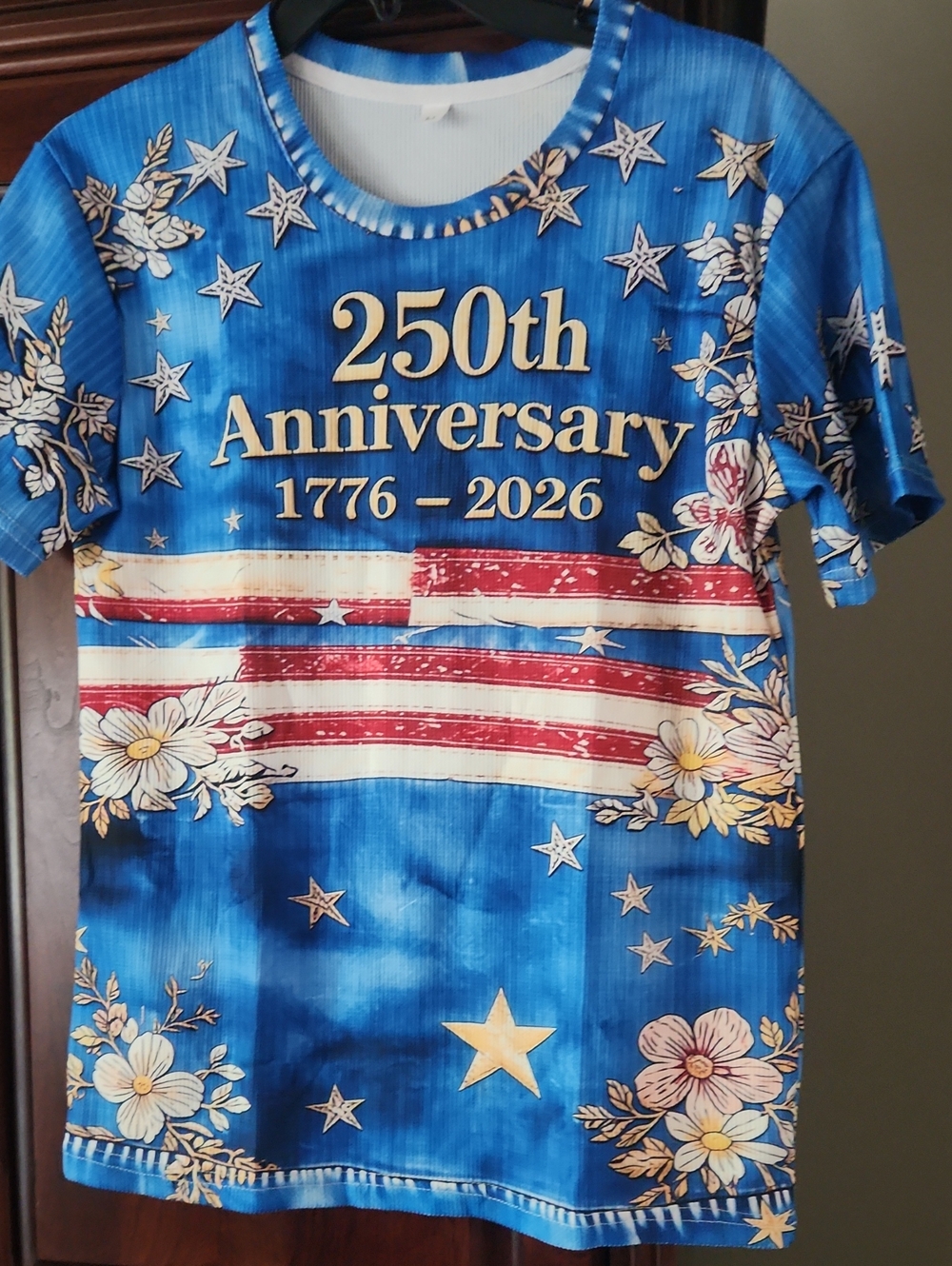 Blue 250th Anniversary T-Shirt 1776–2026 MED But SMALL